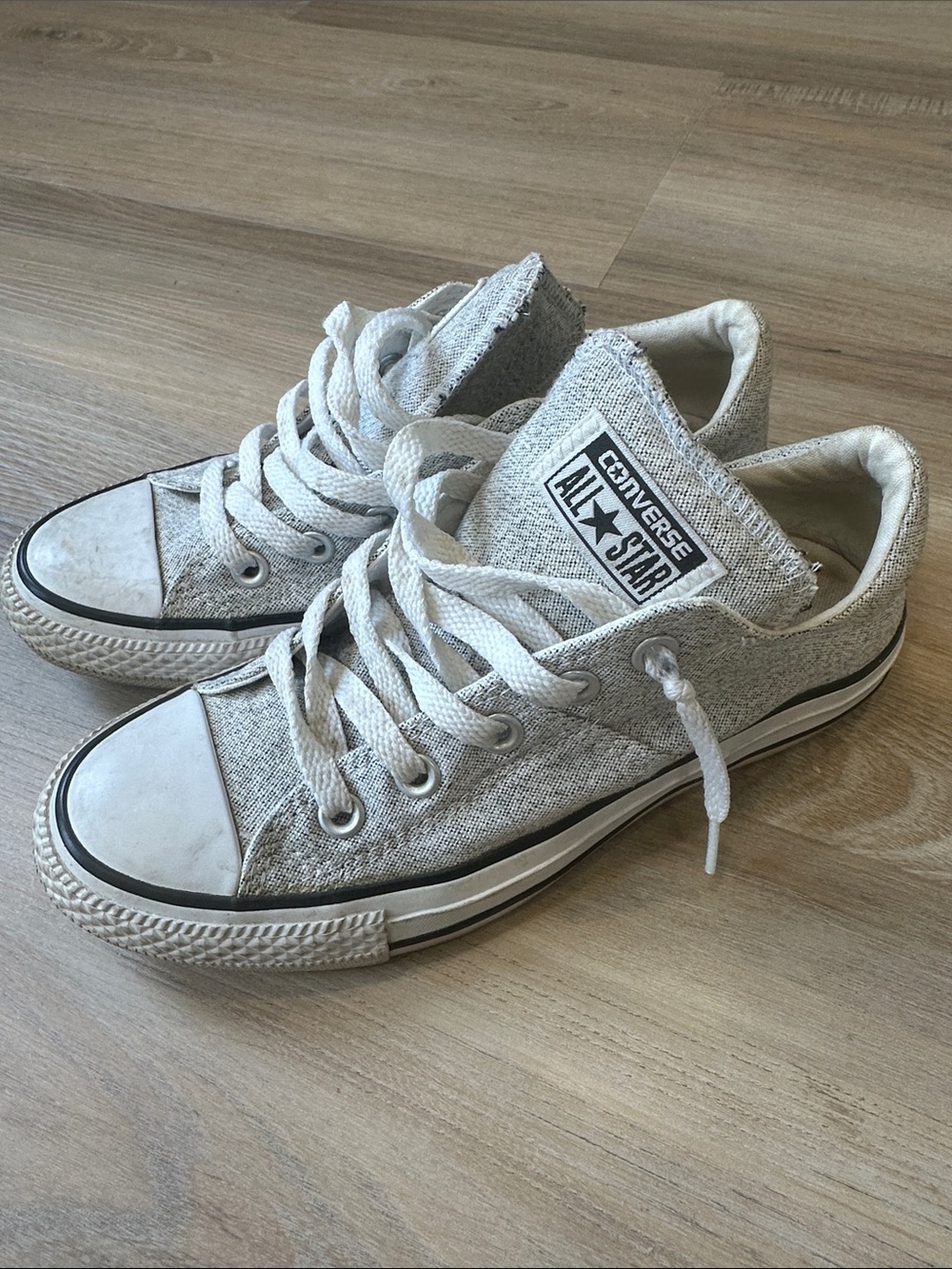 Converse All Star Low Top Sneakers in Light Gray and White